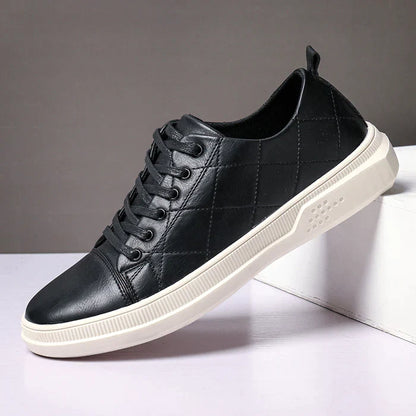 Men Pure Color Microfiber Leather Non Slip Soft Sole Casual Sneakers